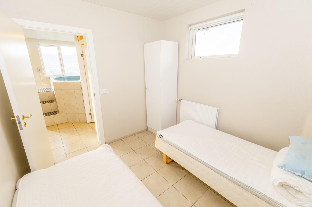 Vathlahof Guest House Akureyri Ngoại thất bức ảnh